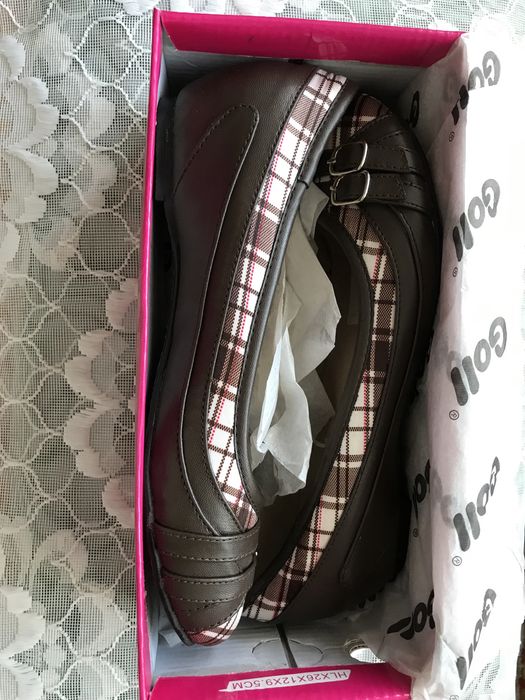 Pantofi dama fara toc marca Goll