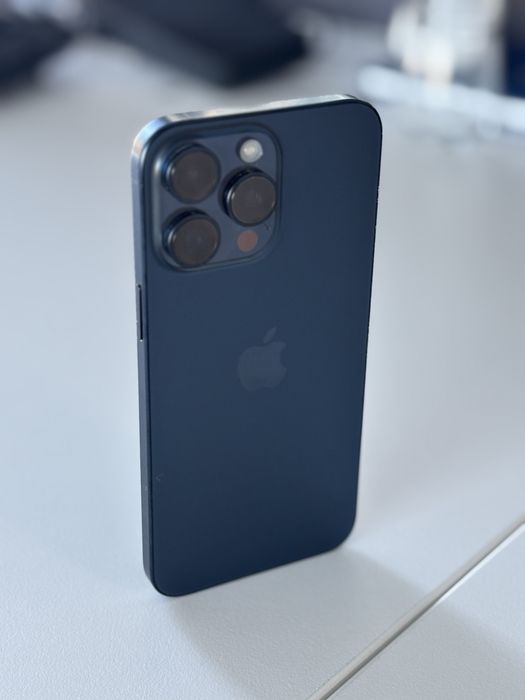 Iphone 15 Pro Max, 256 GB, Neverlocked, Ios 18