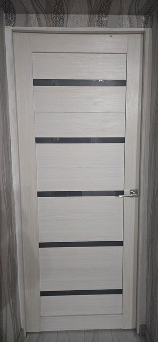 Продам межкомнатные двери б/у.