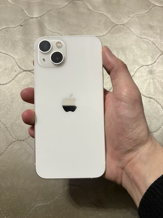 Продам Iphone 13