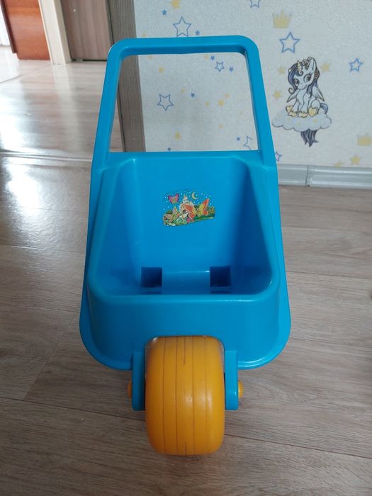 Продам детскую тележку