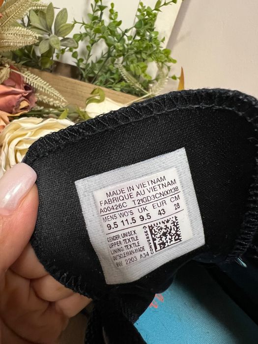 Жестоки мъжки кецове Converse
