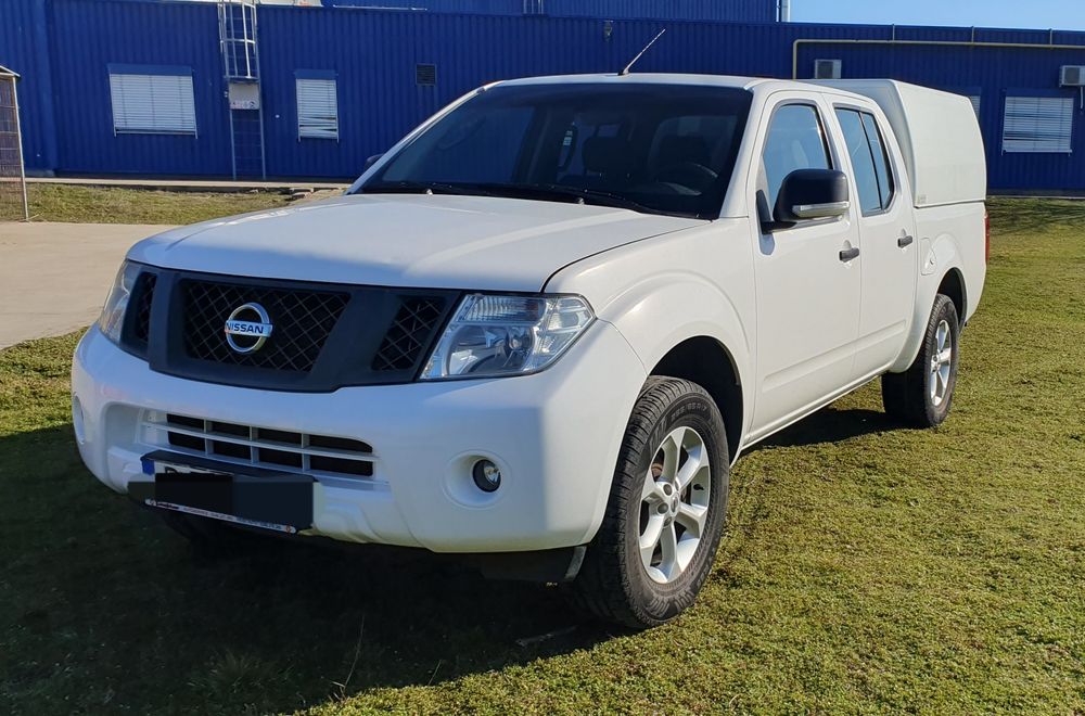 Nissan navara 4×4