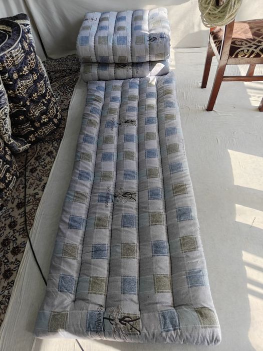 toshak korpa yostiq （komplekt）