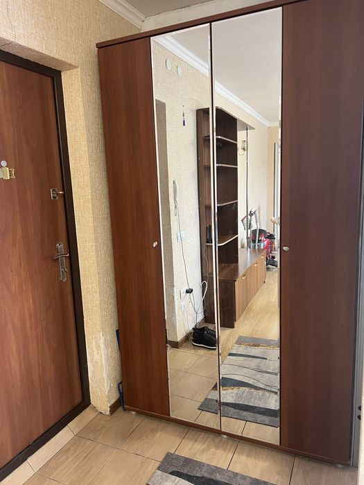 Продам шкаф в хорошем состоянии