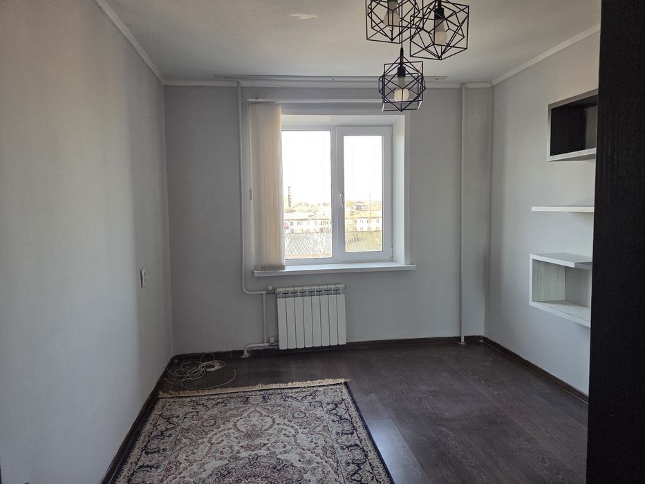 Продам квартиру в микрорайоне Строитель