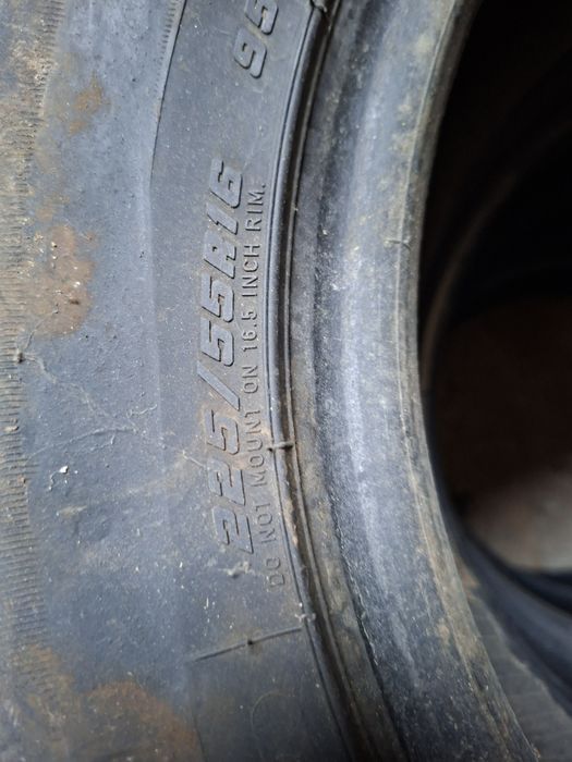 Продам автошины 225/55R16