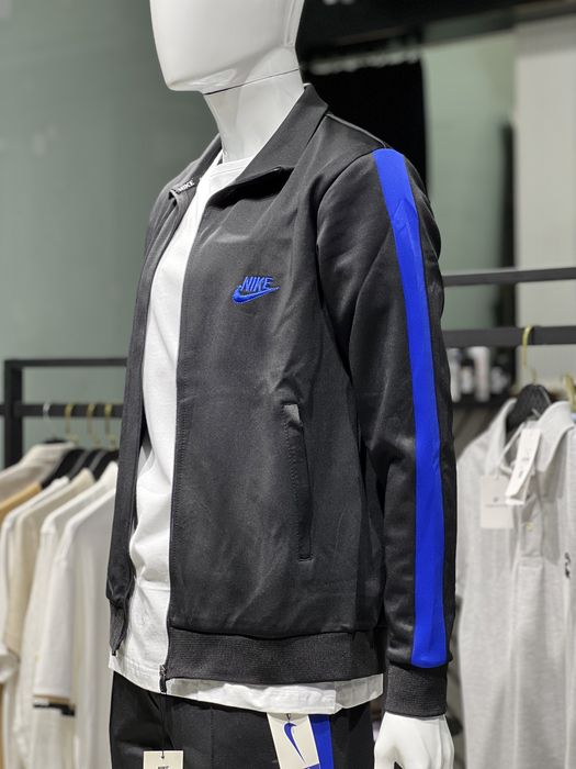 Спортивные костюмы, размеры M, L, XL, XXL.