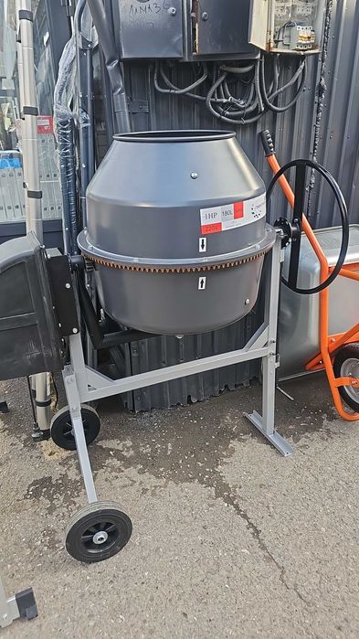 Бетономешалка Forza 200