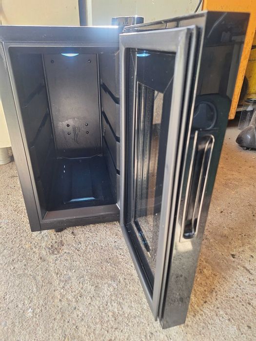 mini Cooler racitor de vinuri Klarstein Bellevin 8 Uno mini frigider