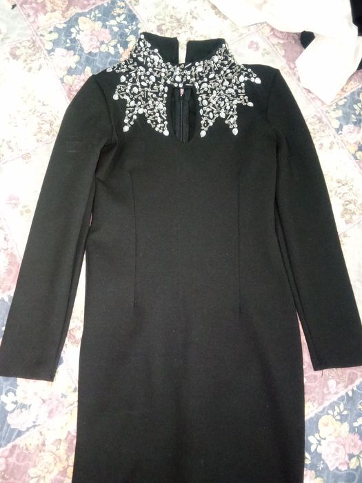 Продам платье женское