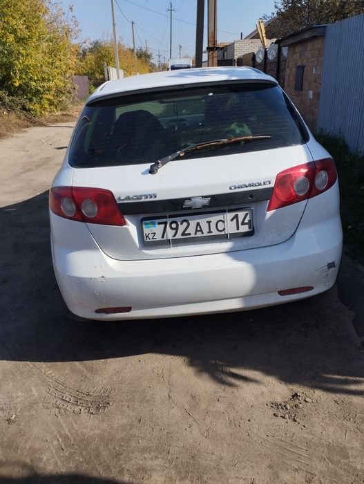 Продам Chevrolet lacetti хэтчбек