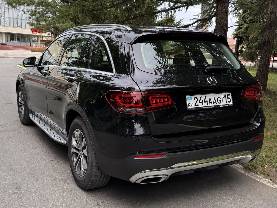 Mercedes GLC220d  год