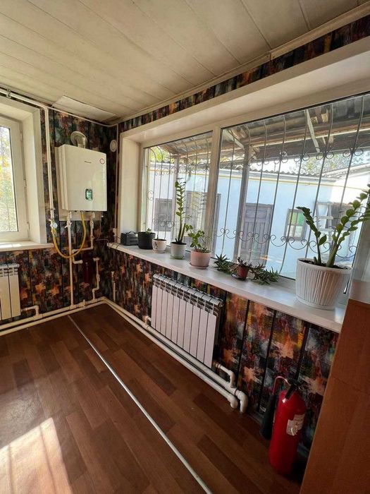 Продается часть дома в центре города !