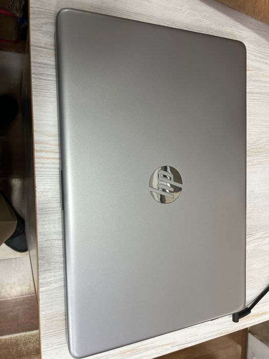 Ноутбук hp 250 g8