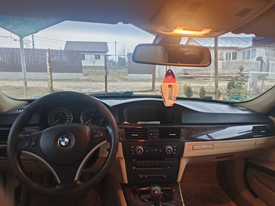 Vând B.M.W seria 3 e 90