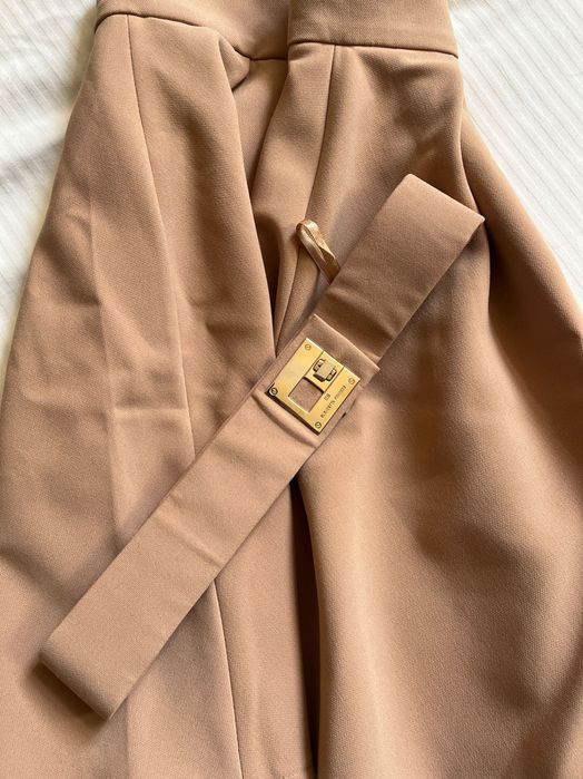 Elisabetta Franchi оригинална пола М размер