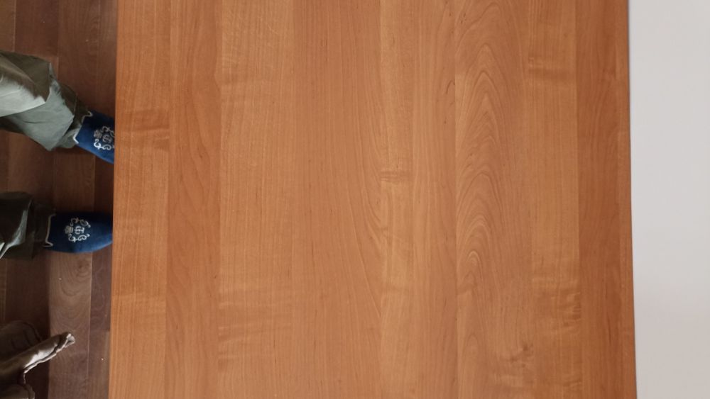 Стол обеденный,производство Зета.