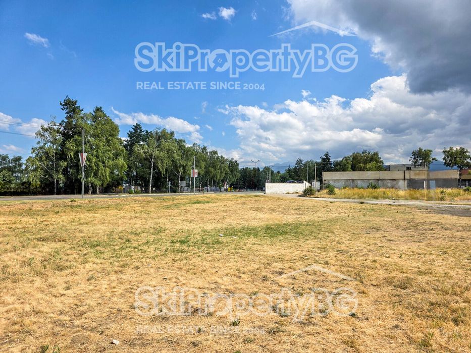Парцел в индустриалната зона на Самоков!