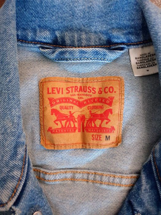 Бренд оригинал куртка джинсовая М новая