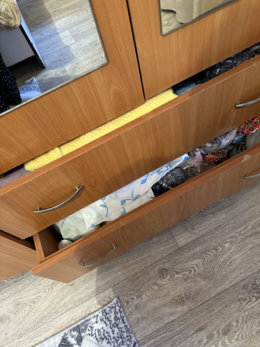 Продам шкаф  в хорошем состоянии