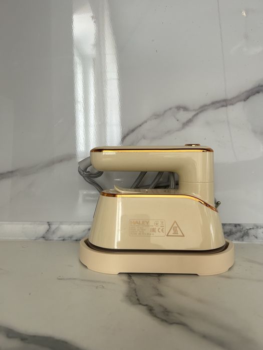 HALEY портативный паровой утюг