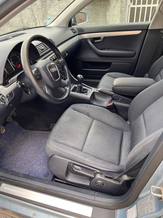 Vand Audi A4 2.0 TDI 2006