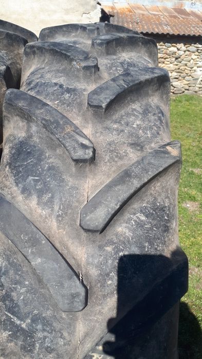 Cauciucuri tractor sau Ifron 12,4R38 Michelin radial