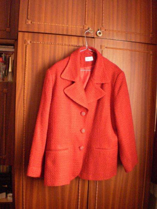 Sacouri de dama, diferite modele, masura 44