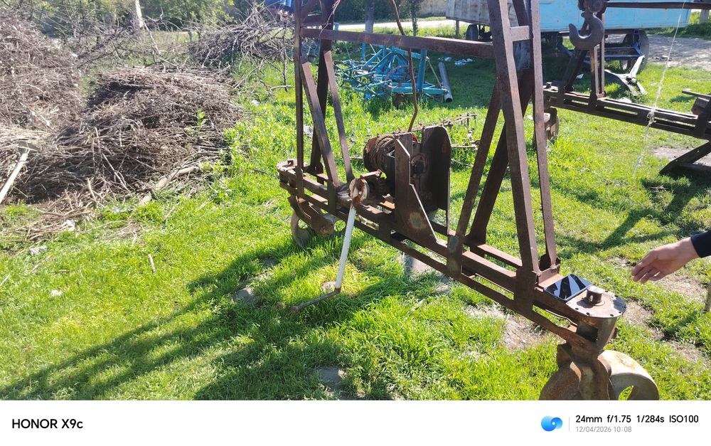 Yuk ko'taruvchi TAL sotiladi