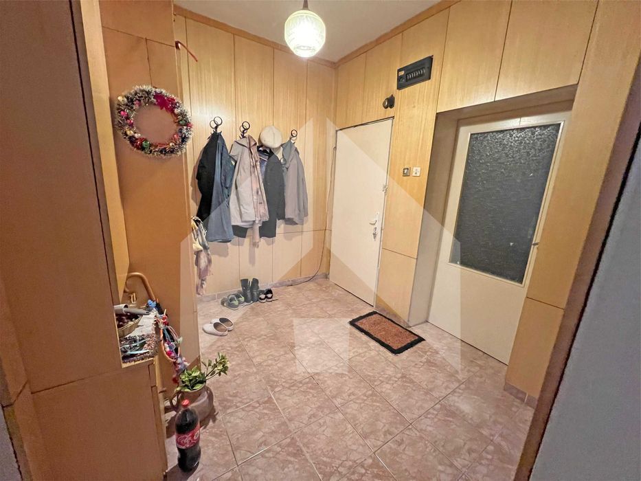 Продава се Четиристаен апартамент в Нови пазар - 113 кв.м за 722 €/кв.м - Снимка #7
