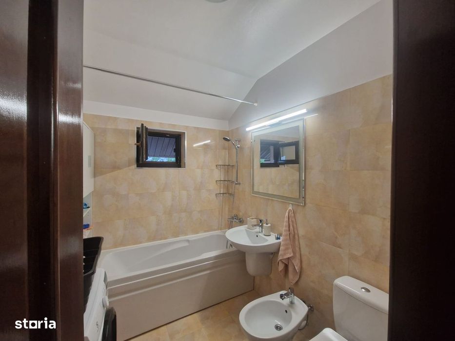 Tatarasi Str. Ion Creanga apartament 85 mp + parcare proprie