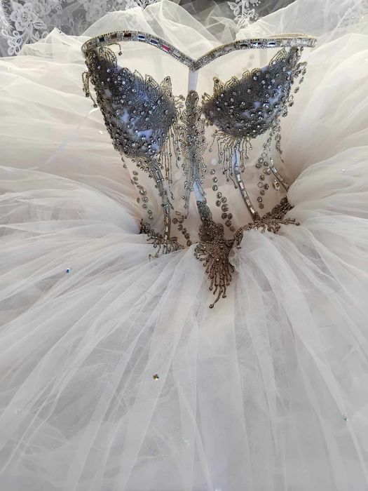 Булченска рокля  с връзки отзат