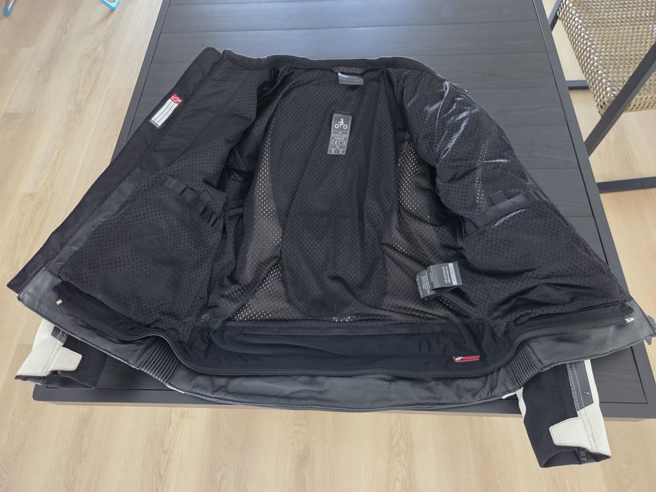 Combinezon moto Alpinestars GP Force V2, 2 bucati