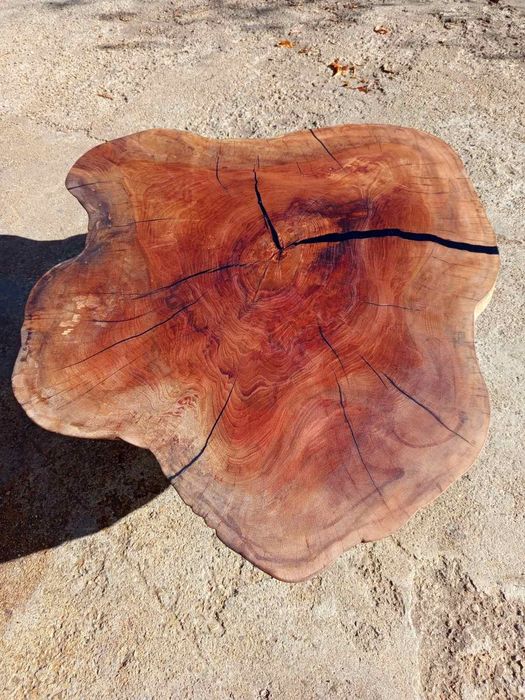 Плот за трапезна маса от чинар със смола