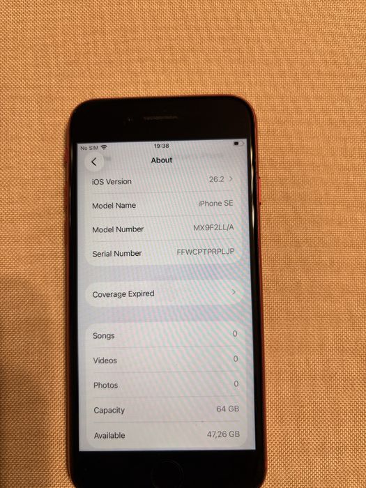 Iphone SE 2020, червен, 64 GB