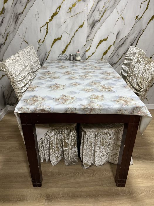 Продам столы и стулья