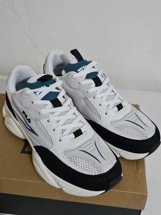 Sneakers Fila marimea 43