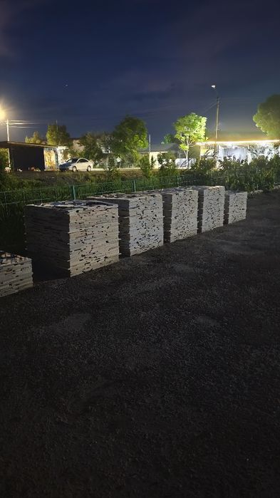 25,000. бречки из мрамора и известняка, с полировкой и без,