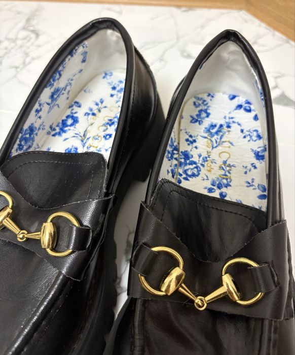 Продам лоферы под Gucci