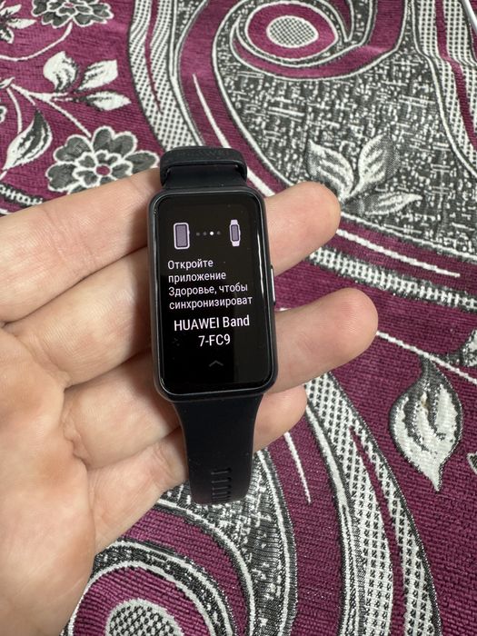 Часы huawei band 7