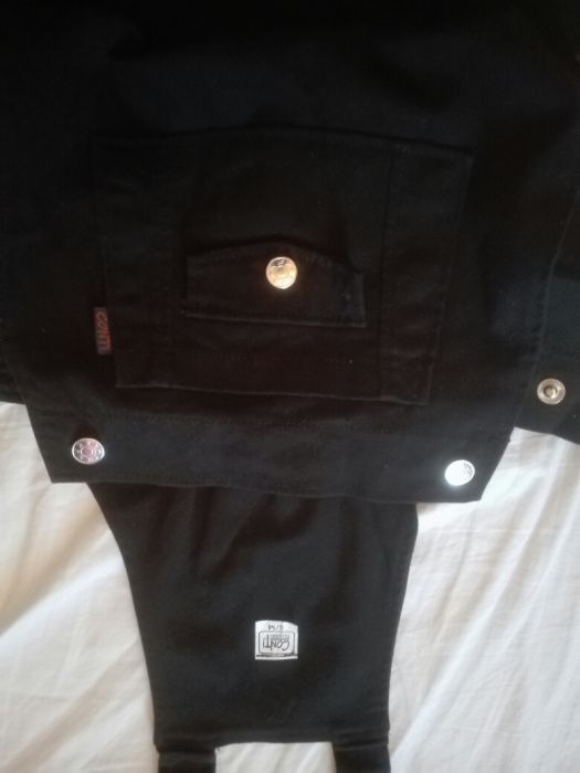 Дрехи за бремени майки.