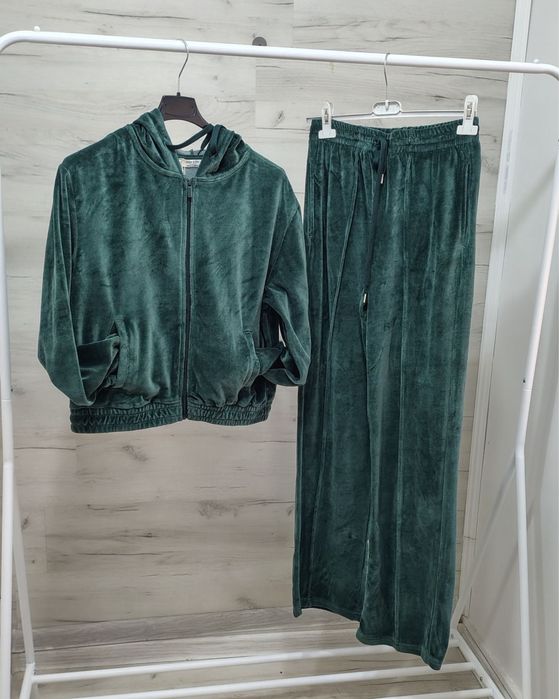 Дамски екипи на супер цена