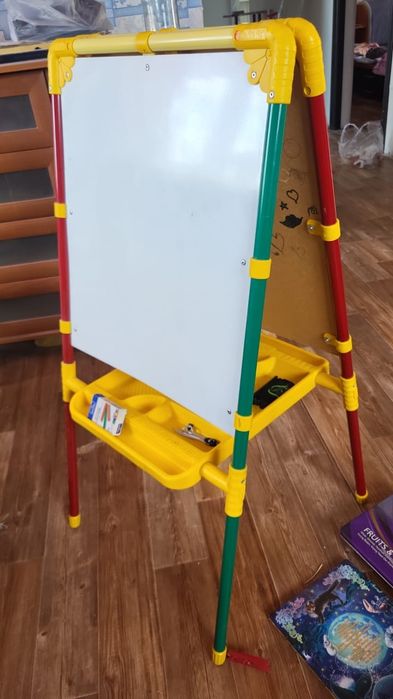 Магнитная-мелная доска