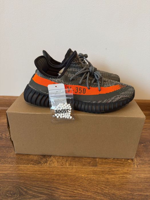 Yeezy portocali marimea 42