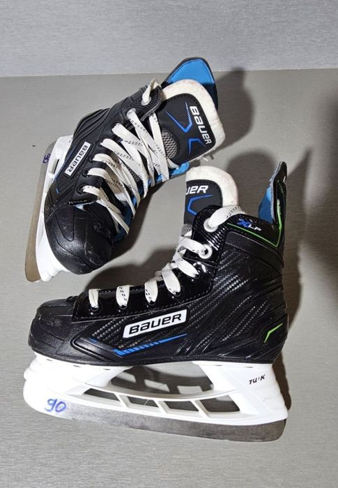 Patine 90 hochei hockey  Bauer XLP  marime 30   (  20,5  cm lungime interioara).