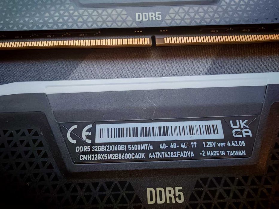 Рам памет Corsair Vengeance RGB 32GB DDR5 32GB (2x16GB) DDR5 5600MHz