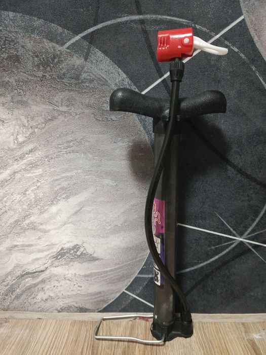 Насос для велика