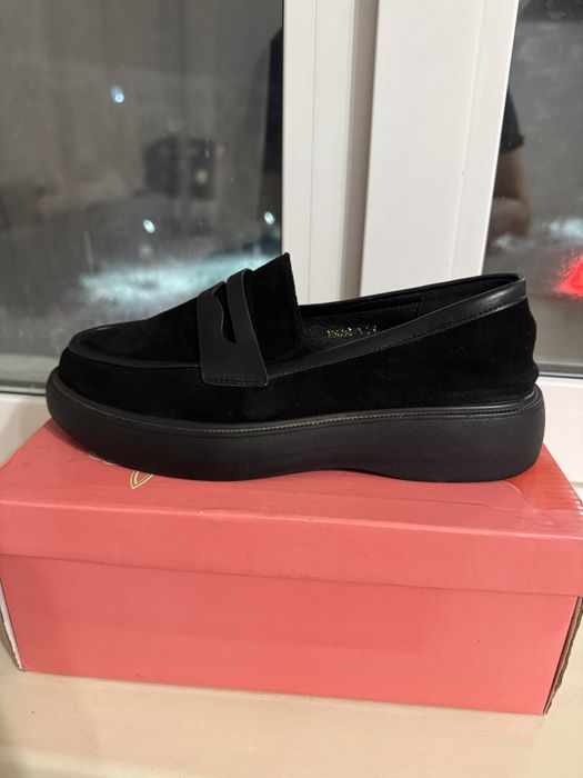 Продам лоферы в хорошем состоянии