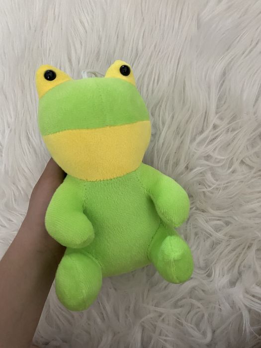 Мягко зелёная игрушка